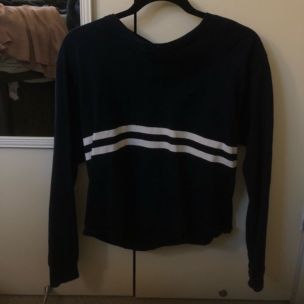 Brandy Melville Long Sleeve in Navy Blue